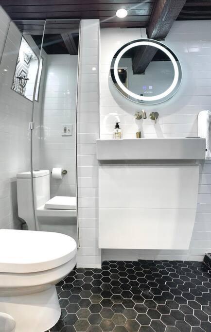 Live In This Iconic East Side Lower Level Unit Providence Exteriör bild